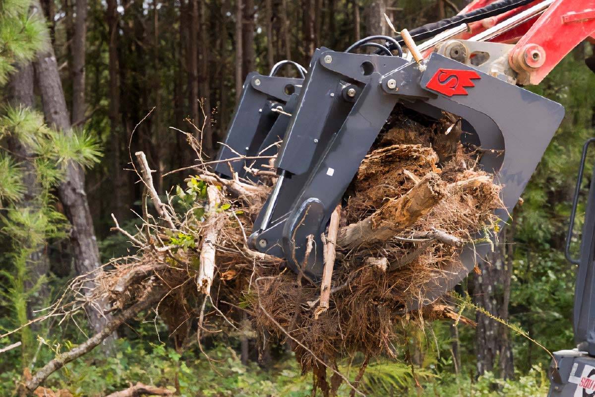 Skid steer grapple