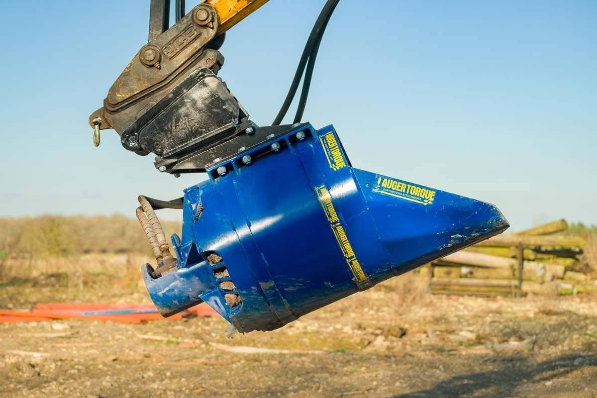 Excavator Cone Crusher Bucket | On-Site Aggregate Processing | Solesbee ...